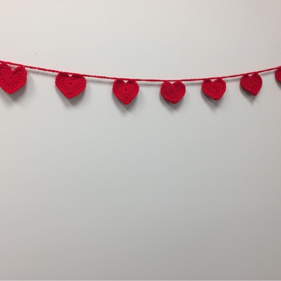 Hand Crafted Other - Garland Valentines 10 Red Heart New Handmade Crochet